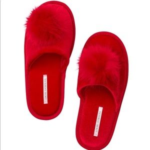 NWT Pom-Pom Slippers- Size Medium
